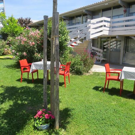 Hotel Kyriad Cap Sud Avignone Esterno foto