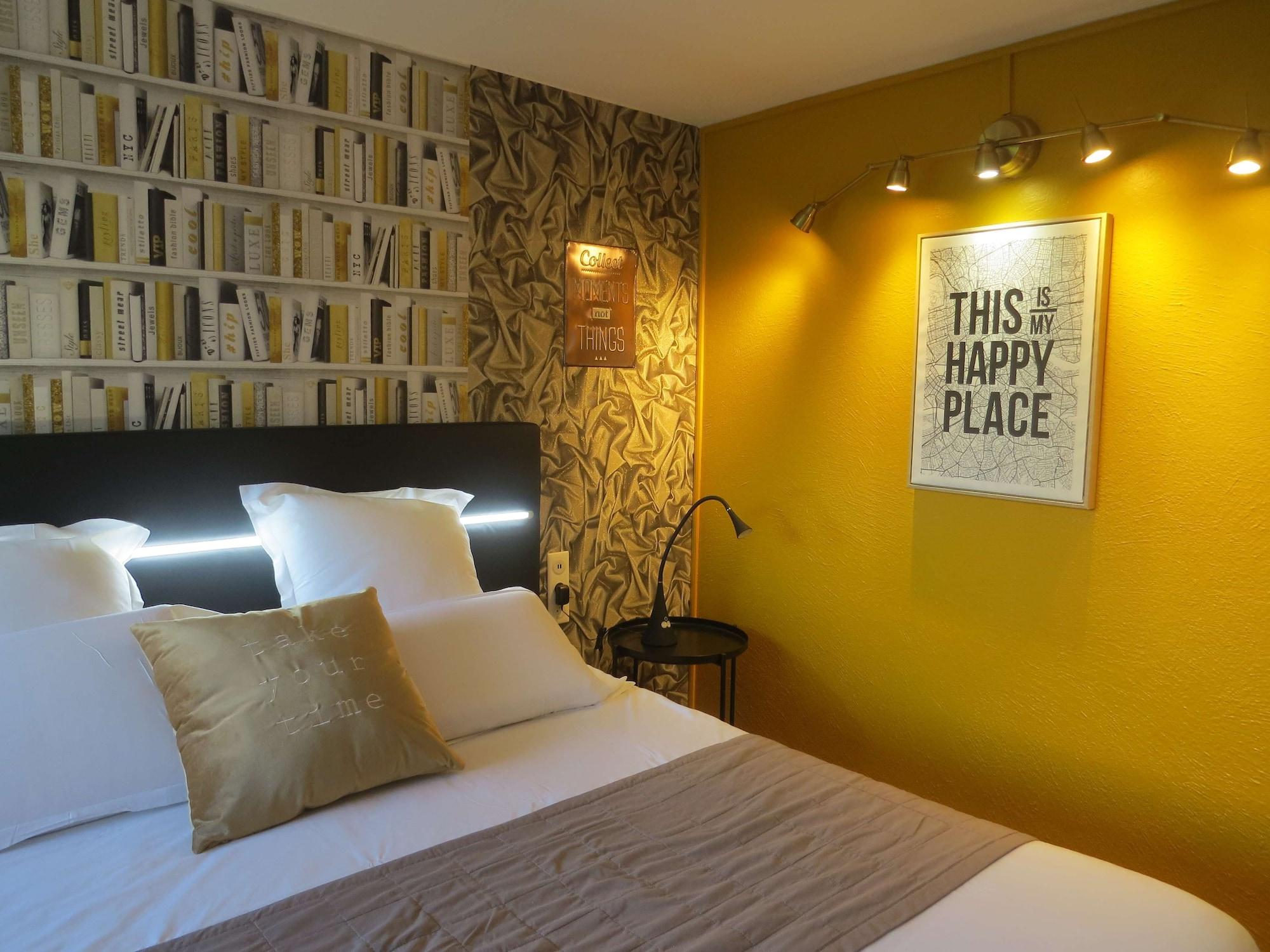 Hotel Kyriad Cap Sud Avignone Esterno foto