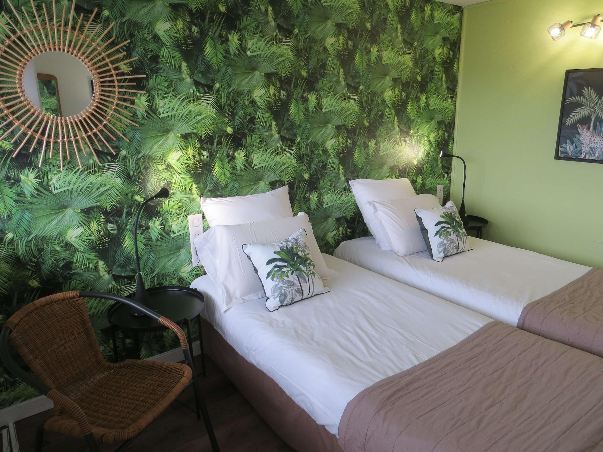 Hotel Kyriad Cap Sud Avignone Esterno foto