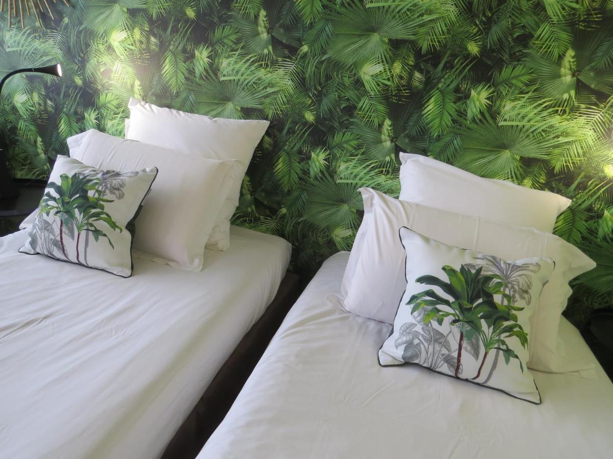 Hotel Kyriad Cap Sud Avignone Esterno foto